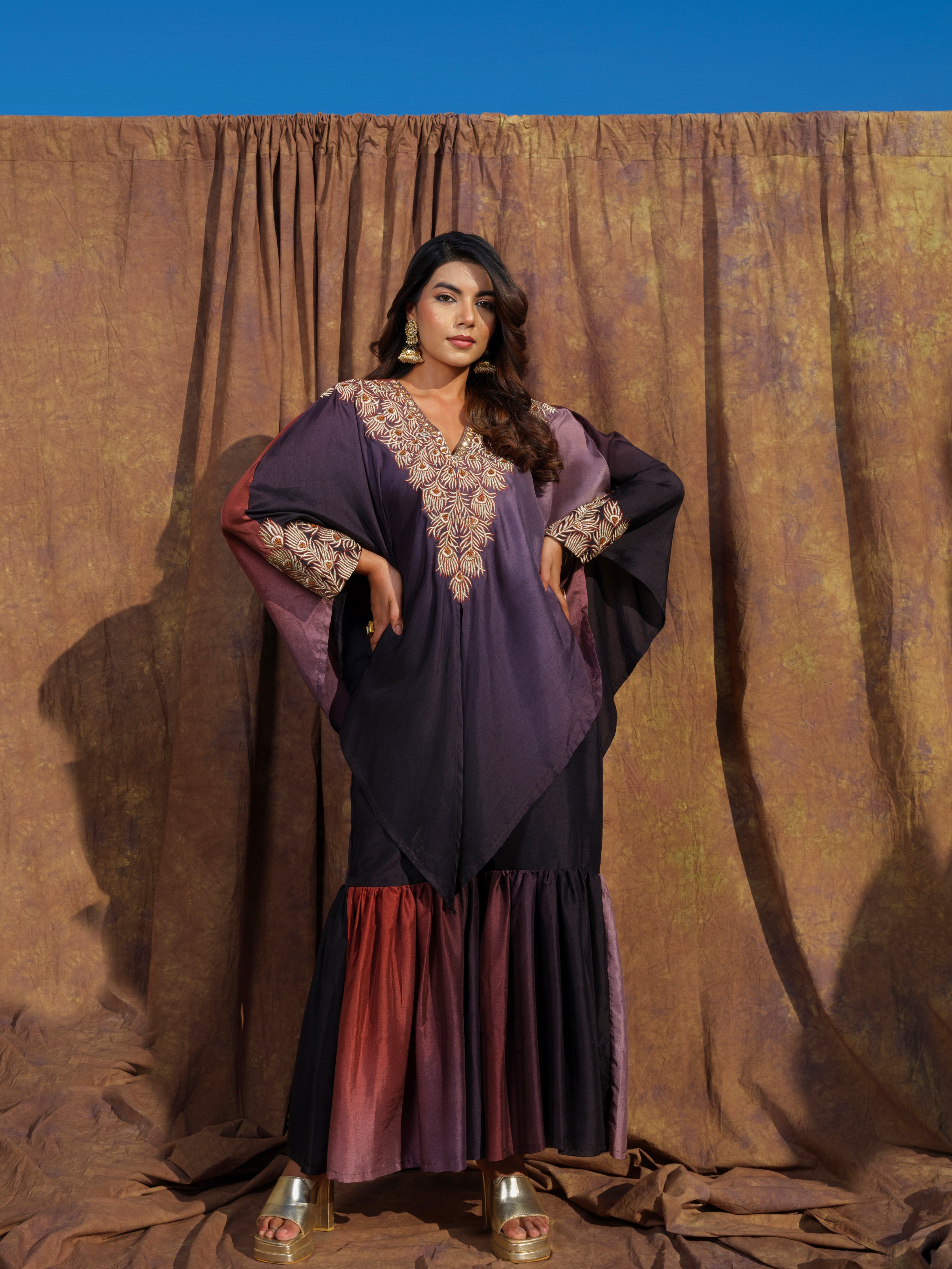 Zehra Zari Kaftan set