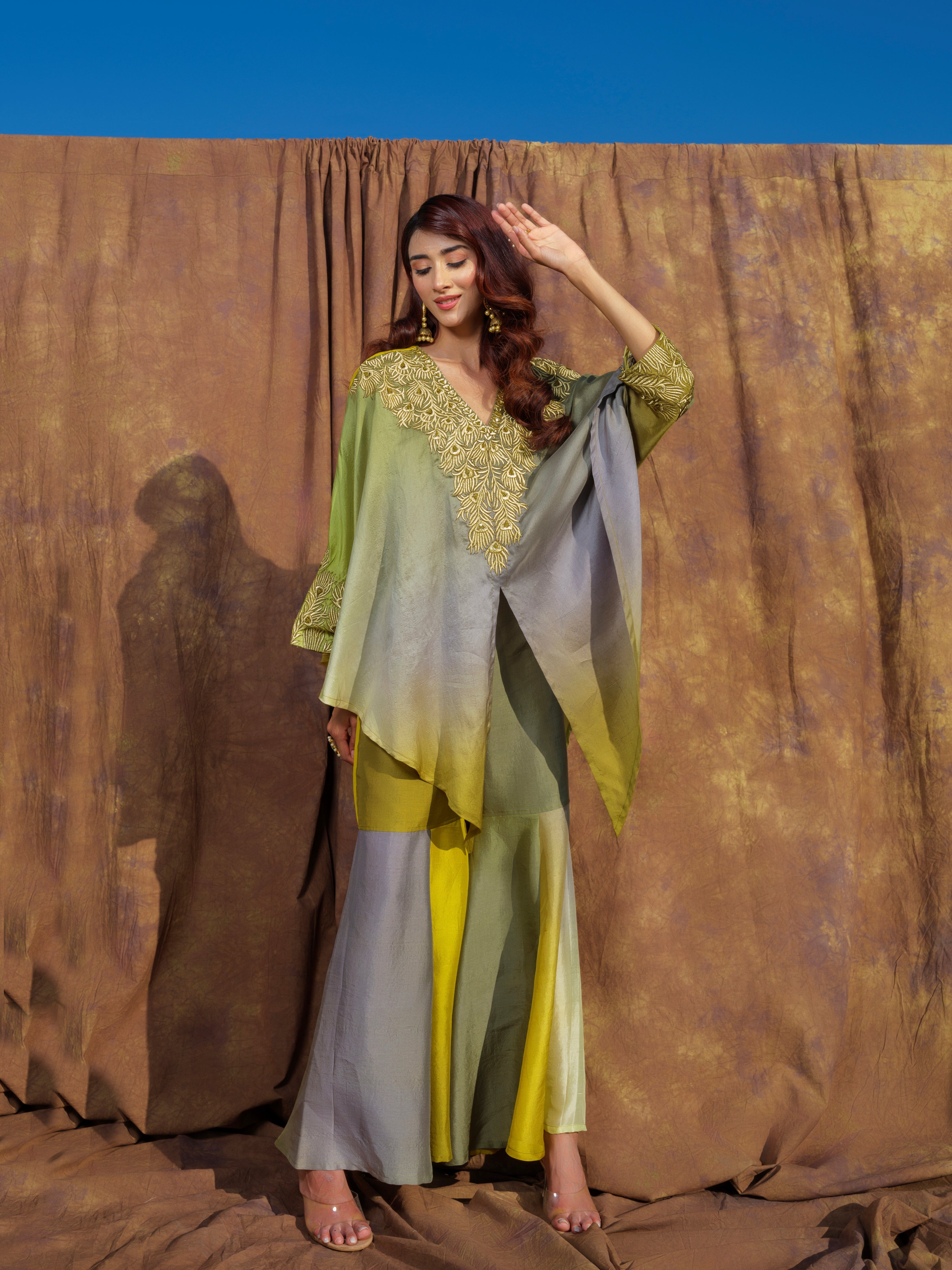 Zehra Zari Kaftan set