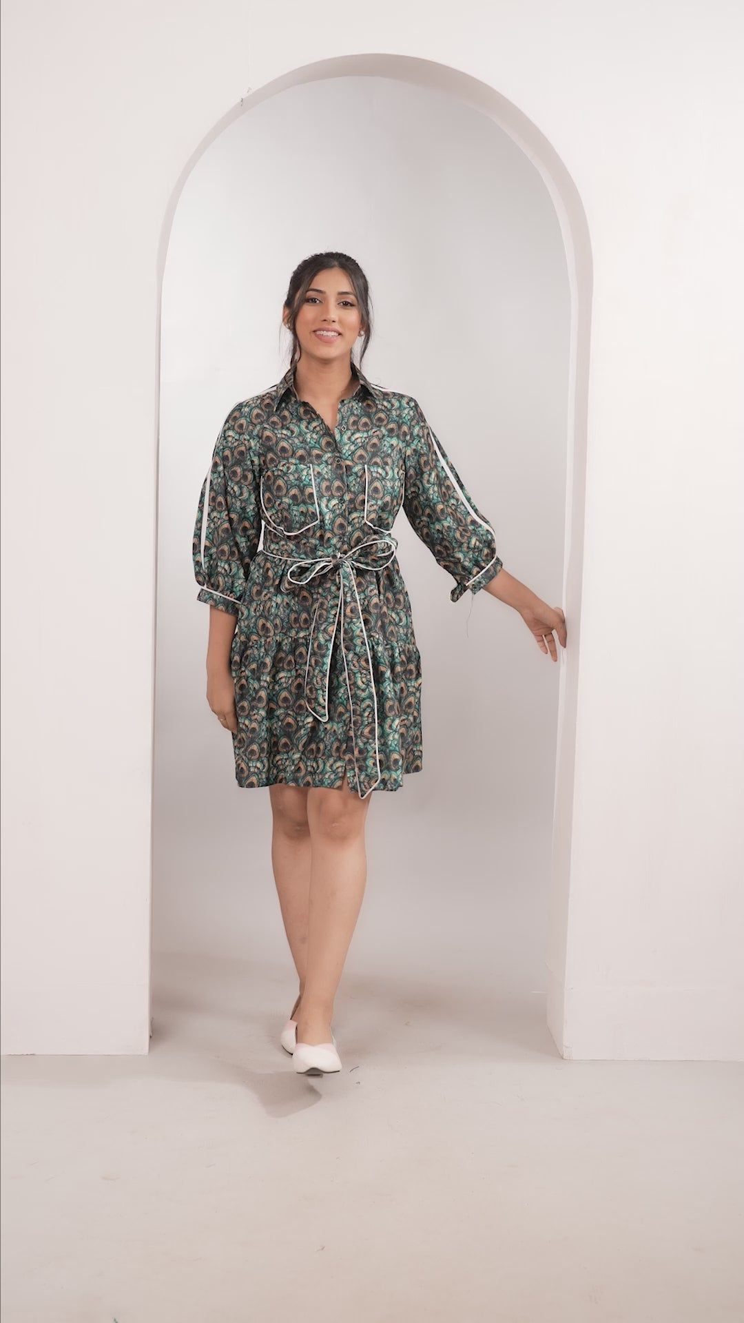 Royal Feather's dress