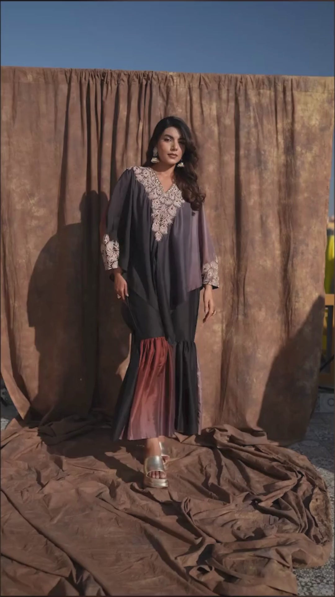 Zehra Zari Kaftan set